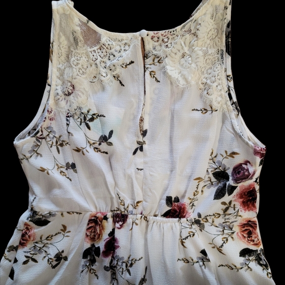 Lace Umgee Midi Dress - Picture 4 of 5